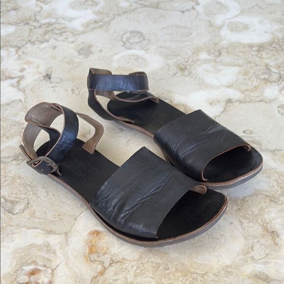 Fly London Black Leather Ankle Strap Sandals - Picture 6 of 13